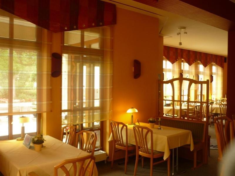 Hotel Tilman Munnerstadt Exterior photo